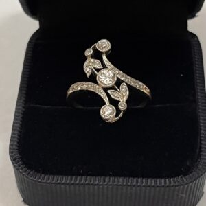 Kuld sõrmus 750 proov | № 678