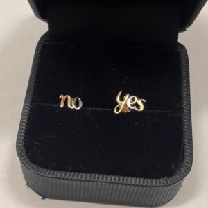 Kuld kõrvarõngad 585 proov | № 711