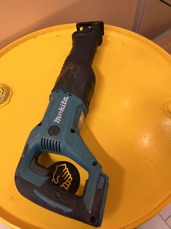Аккумуляторная сабельная пила Makita DJR186 | №1