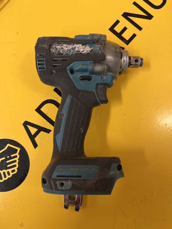 Аккумуляторный ударный гайковёрт Makita DHR243 | №6 - Image 2
